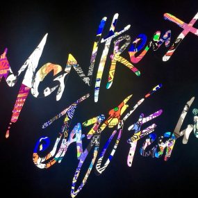 multicolored text